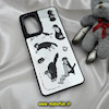 قاب گوشی Galaxy A73 سامسونگ پشت گلس آینه ای اورجینال CASETIFY طرح گربه بازیگوش محافظ لنزدار مشکی کد 725