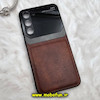 قاب گوشی Galaxy S23 Plus سامسونگ طرح چرم و گلس دلیکات DELICATE محافظ لنز دار قهوه ای کد 8