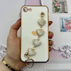 قاب گوشی iPhone 7 - iPhone 8 - iPhone SE 2020 - iPhone SE 2022 آیفون طرح مای کیس گلد لاین لاکچری دستبندی زنجیری قلبی مخملی آویزدار محافظ لنز دار سفید کد 613
