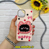 قاب گوشی iPhone 15 آیفون لدر دیزاین SOFT Lether Design سیلیکونی فانتزی عروسکی کیوت طرح HAPPY صورتی روشن کد 59037