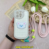 قاب گوشی iPhone 14 Pro Max آیفون سیلیکونی پارچه ای خرسی تدی محافظ لنزدار دارای بند کنفی بلند کرم کد 61340
