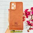 قاب گوشی Redmi Note 10 Pro 4G / Redmi Note 10 Pro Max شیائومی اورجینال برند BURBERRY 2026 طرح دوخت HARD چرمی محافظ لنزدار عسلی کد 91093