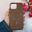 قاب گوشی iPhone 15 آیفون لاکچری چرمی HARD مگ سیف دار قهوه ای کد 105841