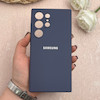 قاب گوشی Galaxy S24 Ultra سامسونگ سیلیکونی اورجینال پاک کنی درجه یک زیربسته سرمه ای کد 109694