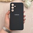 قاب گوشی Galaxy S24 FE سامسونگ سیلیکونی اورجینال پاک کنی درجه یک زیربسته مشکی کد 109736