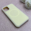 قاب گوشی iPhone 11 Pro آیفون سیلیکونی پاستیلی اورجینال Case پاک کنی مگ سیف دار MagSafe داخل مخملی درجه یک زرد کد 115618