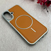 قاب گوشی iPhone 16 آیفون اورجینال Protection Case چرمی دوخت دار دور کرومی مگ سیف Magsafe اورجینال عسلی کد 115529