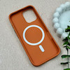 قاب گوشی iPhone 16 آیفون اورجینال Premium Case پشت سیلیکونی پاک کنی مگ سیف اورجینال لنزمتال نارنجی کد E21-119411
