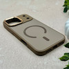 قاب گوشی iPhone 17 Pro Max آیفون اورجینال Premium Case پشت سیلیکونی پاک کنی مگ سیف اورجینال لنزمتال نسکافه ای کد E21-119452