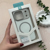 قاب گوشی iPhone 17 Pro آیفون اورجینال Premium Case پشت سیلیکونی پاک کنی مگ سیف اورجینال لنزمتال سفید کد 119458