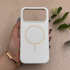 قاب گوشی iPhone 17 Pro Max آیفون سیلیکونی اورجینال پاک کنی مگ سیف دار Magsafe درجه یک زیربسته سفید کد 121302