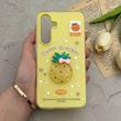 قاب گوشی Galaxy S25 FE سامسونگ دوتیکه مات پاستیلی عروسکی برجسته آناناس کیوت زرد کد 123549
