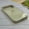 قاب گوشی iPhone 17 Pro آیفون سیلیکونی اورجینال پاک کنی درجه یک زیربسته شیری کد 124128
