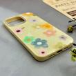 قاب گوشی iPhone 15 Pro Max آیفون اکلیلی شاین Flower سخت بنددار کنفی گل زرد کد 125471