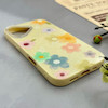 قاب گوشی iPhone 16 آیفون اکلیلی شاین Flower سخت بنددار کنفی گل زرد کد 125479