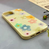 قاب گوشی iPhone 13 - iPhone 14 آیفون اکلیلی شاین Flower سخت بنددار کنفی گل زرد کد 125483