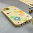 قاب گوشی iPhone 13 - iPhone 14 آیفون اکلیلی شاین Flower سخت بنددار کنفی گل زرد کد 125483