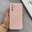 قاب گوشی Galaxy A17 سامسونگ سیلیکونی اورجینال پاک کنی درجه یک زیربسته صورتی چرک کد 125556
