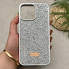 قاب گوشی iPhone 16 Pro Max آیفون نگین دار سواروسکی SWAROVSKI پلاک فلزی نقره ای کد 151393