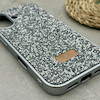 قاب گوشی iPhone 16 آیفون نگین دار سواروسکی SWAROVSKI پلاک فلزی نقره ای کد 151420