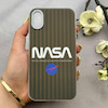 قاب گوشی iPhone X - XS آیفون کرکره ای لیزری سخت Hard براش اسپرت لنزسیلور طرح NASA کد 152274