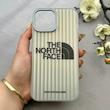 قاب گوشی iPhone 13 Pro Max آیفون کرکره ای لیزری سخت Hard براش اسپرت لنزسیلور طرح The North Face کد 152290
