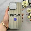 قاب گوشی iPhone 16 Pro Max آیفون کرکره ای لیزری سخت Hard براش اسپرت لنزسیلور طرح NASA کد 152303