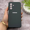 قاب گوشی Galaxy A17 سامسونگ سیلیکونی اورجینال پاک کنی درجه یک زیربسته خاکستری کد 150692