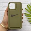 قاب گوشی iPhone 13 Pro Max آیفون سیلیکونی طرح نایکی NIKE پافر PC زیر بسته محافظ لنز دار کد 155028