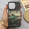 قاب گوشی iPhone 13 Pro آیفون اورجینال SO COOL دور مات سوکول اسپرت Sport طرح موتور مسابقه ای کد 154341
