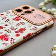 قاب گوشی iPhone 13 Pro Max آیفون اورجینال یونیک کیس چرمی لاکچری محافظ لنزدار طرح گل کیوت کد 154146