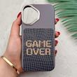 قاب گوشی iPhone 16 آیفون فانتزی اسپرت HARD لنز سیلور طرح GAME OVER کد 156675