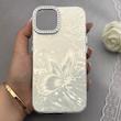 قاب گوشی iPhone 13 - iPhone 14 آیفون براش HARD IMD موج دار محافظ لنز نگین دار لاکچری طرح پروانه کد 156904
