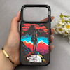 قاب گوشی iPhone 17 Pro آیفون پشت گلس آینه ای اورجینال BENKS طرح The North Face کد E21-157538