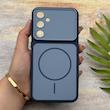 قاب گوشی Galaxy S23 FE سامسونگ مات NEW PVD سیلیکونی تبدیل آیفون 17 دکمه فلزی طرح مگ سیف سرمه ای کد 158477