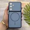قاب گوشی Galaxy S24 FE سامسونگ مات NEW PVD سیلیکونی تبدیل آیفون 17 دکمه فلزی طرح مگ سیف سرمه ای کد 158484