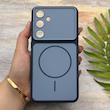 قاب گوشی Galaxy S24 FE سامسونگ مات NEW PVD سیلیکونی تبدیل آیفون 17 دکمه فلزی طرح مگ سیف سرمه ای کد 158484