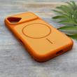 قاب گوشی iPhone 17 آیفون مات NEW PVD سیلیکونی تبدیل آیفون 17 دکمه فلزی طرح مگ سیف نارنجی کد E20-158528