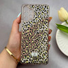 قاب گوشی Galaxy A13 4G سامسونگ اکلیلی شفاف لاکچری محافظ لنزدار طرح پلنگی کد 160837