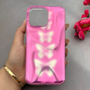 قاب گوشی iPhone 15 Pro Max آیفون موج دار ابر و بادی براق درجه یک لنز برجسته طرح پروانه صورتی کد 159181
