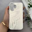 قاب گوشی iPhone 16 آیفون براش HARD IMD موج دار محافظ لنز نگین دار لاکچری طرح پروانه کد 163436