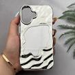 قاب گوشی iPhone 16 آیفون موج دار آینه ای لاکچری لنز برجسته نقره ای کد 163634