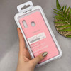 قاب گوشی Galaxy A20 - A30 سامسونگ سیلیکونی اورجینال پاک کنی سورا SORA درجه یک زیربسته صورتی کد 165373