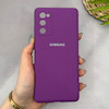 قاب گوشی Galaxy S20 FE سامسونگ سیلیکونی اورجینال پاک کنی سورا SORA درجه یک زیربسته بنفش کد 165425