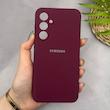 قاب گوشی Galaxy S23 FE سامسونگ سیلیکونی اورجینال پاک کنی سورا SORA درجه یک زیربسته زرشکی کد 165441