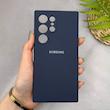 قاب گوشی Galaxy S24 Ultra سامسونگ سیلیکونی اورجینال پاک کنی سورا SORA درجه یک زیربسته سرمه ای کد 165463