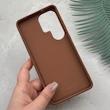 قاب گوشی Galaxy S26 Ultra سامسونگ چرمی سخت یونیک نیلکین Nillkin داخل پارچه ای قهوه ای کد E2-166557