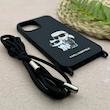 قاب گوشی iPhone 12 Pro Max آیفون اورجینال برجسته کارل KARL مشکی با بند لندیارد کد 163117
