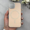 قاب گوشی iPhone 13 - iPhone 14 آیفون کرکره ای طرح مگ سیف Stripe Soft Wave لنز کرومی کد 166784