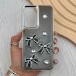 قاب گوشی Galaxy A56 سامسونگ فانتزی برجسته رزینی Luxury Case لنز و دکمه کرومی کد E40-168269